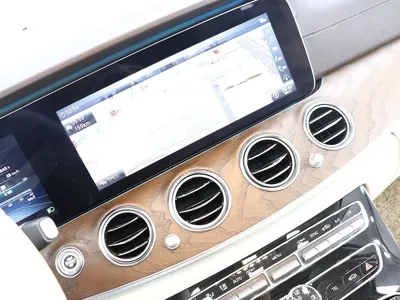 Mercedes-Benz E-Class 2019, 64134 км, за 30500000 KRW - фото 13