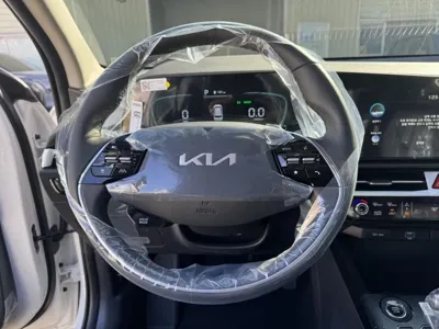Kia Niro 2026, 1603 км, за 27680000 KRW - фото 10