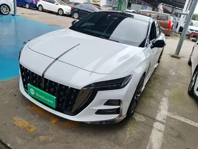 Hongqi Hongqi H6 · 2024 год