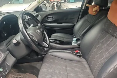 Honda Vezel 2015, 80000 км, за 52330.77 CNY - фото 22