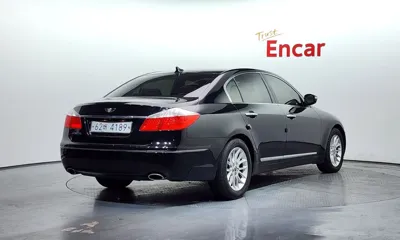 Hyundai Genesis 2008, 90289 км, за 4500000 KRW