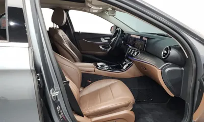 Mercedes-Benz E-Class 2019, 67101 км, за 23900000 KRW - фото 26