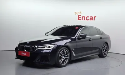 BMW 5-Series · 2022 год