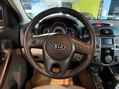 Kia Porte 2010, 98678 км, за 3500000 KRW - фото 10