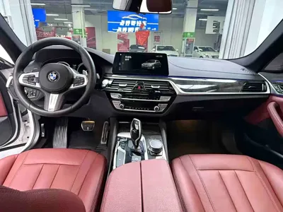 BMW 5 Series 2018, 67000 км, за 119900 CNY - фото 5