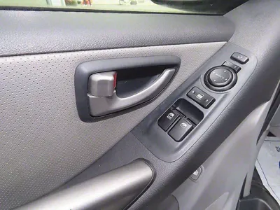 Hyundai Starex 2021, 140000 км, за 13900000 KRW - фото 7