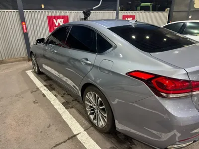 Hyundai Genesis 2015, 127000 км, за 8640000 KRW - фото 9