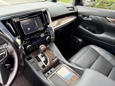Toyota Alphard 2018, 100000 км, за 468000 CNY - фото 9