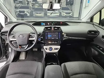 Toyota Prius 2018, 114999 км, за 13590000 KRW - фото 7