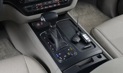 Kia Canival 2018, 60035 км, за 12990000 KRW - фото 9