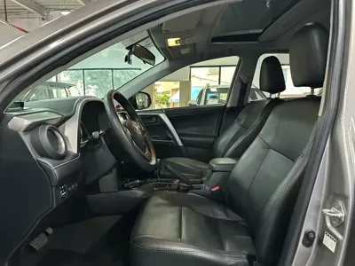 Toyota RAV4 2016, 110000 км, за 49800 CNY