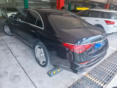 Mercedes-Benz S-Class 2021, 68000 км, за 449000 CNY