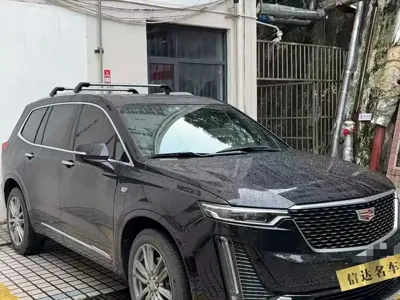 Cadillac XT6 2021, 49800 км, за 187800 CNY