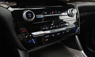 Ford Explorer 2023, 6409 км, за 39500000 KRW - фото 32