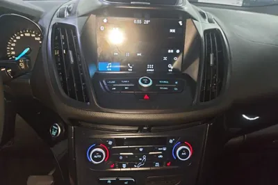Ford Kuga 2018, 52200 км, за 62671.72 CNY - фото 15