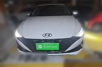 Hyundai Elantra 2022, 60500 км, за 64669.08 CNY
