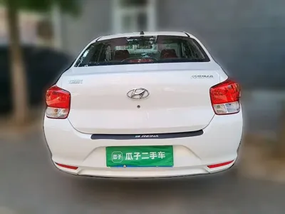 Hyundai Verna 2020, 33100 км, за 27100 CNY