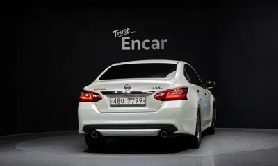Nissan Altima 2017, 90137 км, за 7400000 KRW