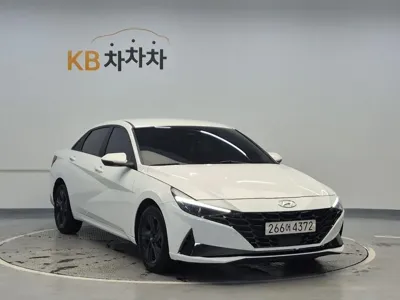 Hyundai Avante 2023, 42000 км, за 13600000 KRW