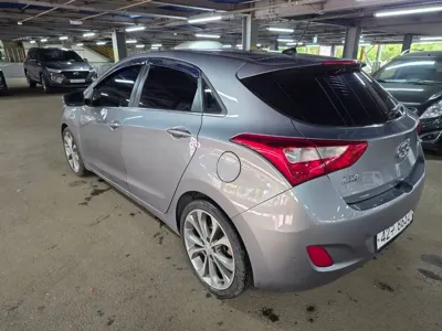 Hyundai i30 2014, 127000 км, за 7500000 KRW