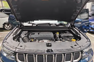 Jeep Grand Commander 2018, 75600 км, за 81793.17 CNY - фото 21