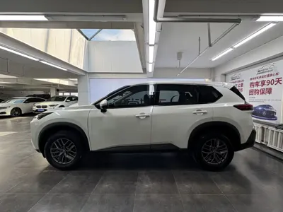 Nissan X-Trail 2021, 63000 км, за 74800 CNY