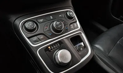 Chrysler 200 2015, 143412 км, за 4700000 KRW - фото 9