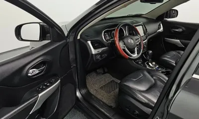 Jeep Cherokee 2017, 74618 км, за 10900000 KRW - фото 10