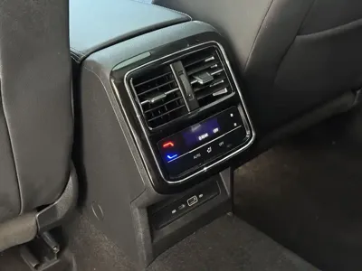 Volkswagen Passat 2023, 40000 км, за 99500 CNY - фото 7