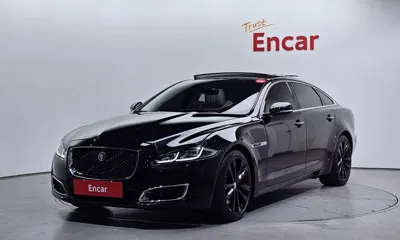 Jaguar XJ · 2019 год