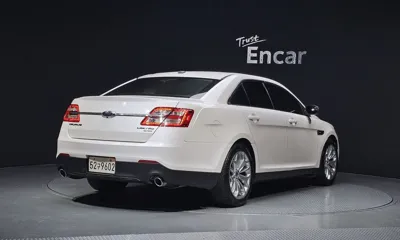 Ford Taurus 2017, 124761 км, за 4800000 KRW