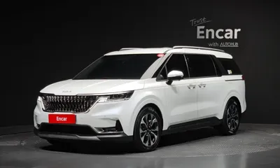 Kia Canival · 2023 год