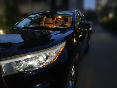 Toyota Highlander 2015, 104500 км, за 91262.74 CNY - фото 1