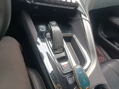 Peugeot 5008 2019, 74100 км, за 51300 CNY - фото 14