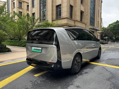 Li Auto Li MEGA 2025, 57000 км, за 455800 CNY - фото 12