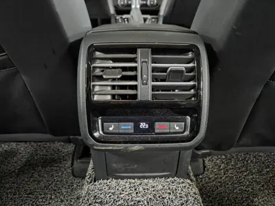 Volkswagen Passat 2018, 340255 км, за 10990000 KRW - фото 17