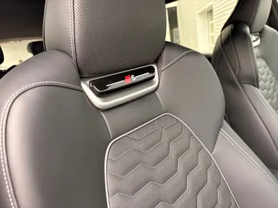 Audi 奥迪Q6L e-tron 2025, 12000 км, за 248800 CNY - фото 15