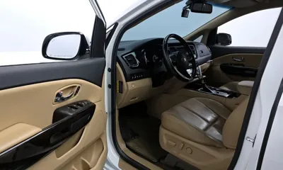 Kia Canival 2019, 91901 км, за 18000000 KRW - фото 10