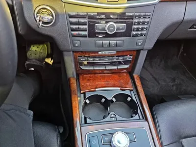 Mercedes-Benz E-Class 2011, 129872 км, за 5800000 KRW - фото 16