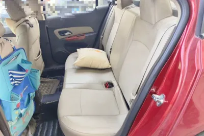 Chevrolet Cruze 2015, 70100 км, за 17453.66 CNY - фото 18