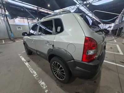 Hyundai Tucson 2009, 131409 км, за 3200000 KRW