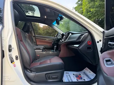 Toyota Crown 2018, 87000 км, за 106800 CNY - фото 7