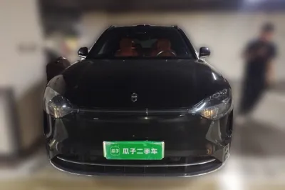 Hima AITO M9 2024, 43000 км, за 305949.41 CNY