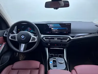 BMW i3 2023, 40000 км, за 135800 CNY - фото 4