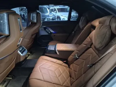 BMW 7-Series 2024, 22995 км, за 112900000 KRW - фото 6