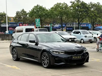 BMW 3 Series 2022, 75000 км, за 138800 CNY