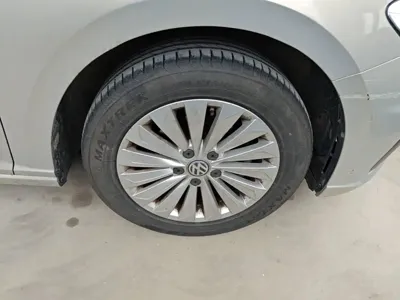 Volkswagen Lavida 2019, 152400 км, за 41300 CNY - фото 14