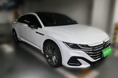 Volkswagen FAW-Volkswagen CC 2024, 25200 км, за 156672.8 CNY