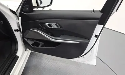 BMW 3-Series 2019, 78356 км, за 25000000 KRW - фото 24