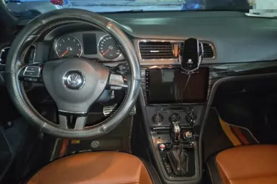 Volkswagen Lavida 2014, 147300 км, за 29670.54 CNY - фото 9